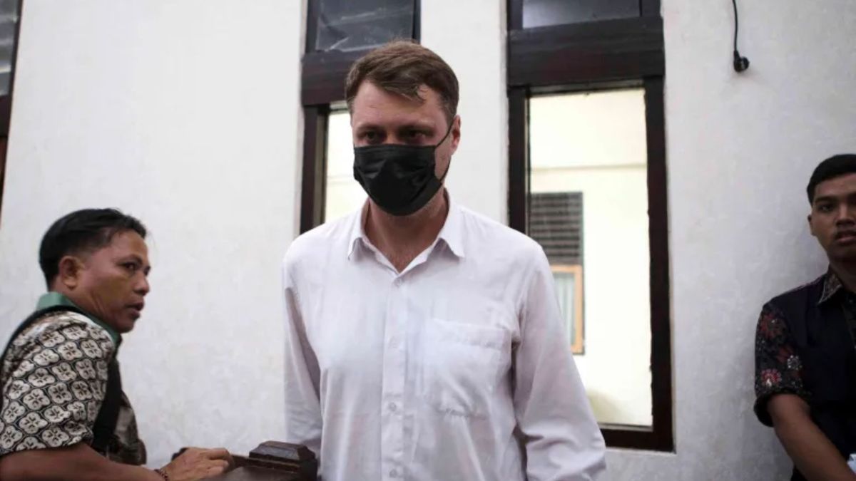 В Індонезії українця засудили до довічного ув'язнення за виробництво наркотиків