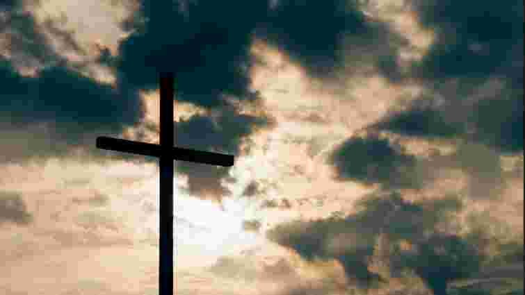 Скандал між священниками на тему ЛГБТ: чи від цього виграла Церква?