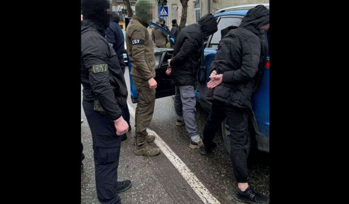 На Львівщині засудили банду рекетирів за вимагання грошей у переселенців