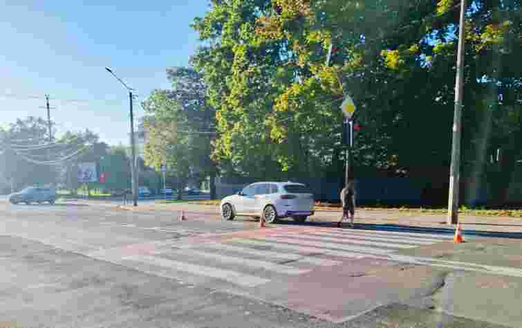 У Франківську водій BMW X5 на смерть збив пенсіонерку