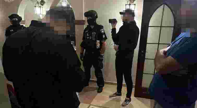 Двох львів’ян затримали за підпал гаража депутата Самбірської міськради