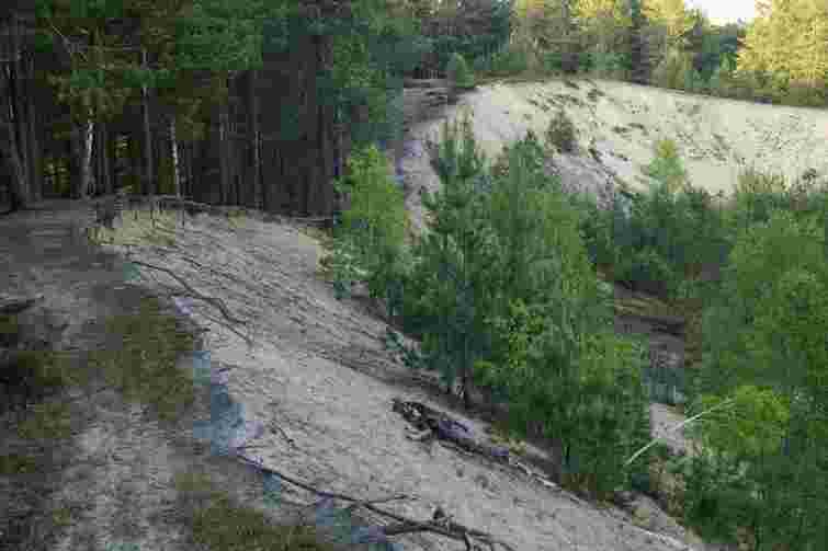 Львівській фірмі через суд заборонили видобувати пісок на волинському родовищі 