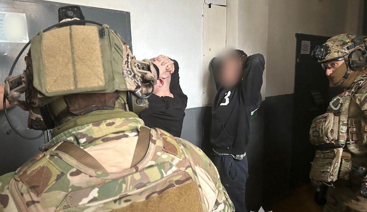 На Тернопільщині дилери  постачали у в'язницю наркотики під виглядом «Мівіни»