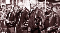 Вітаємо у 90-х?