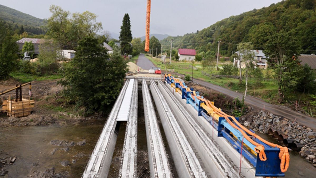 Відновлення мосту у Жденіївській громаді: як бізнес допомагає розвитку критичної інфраструктури