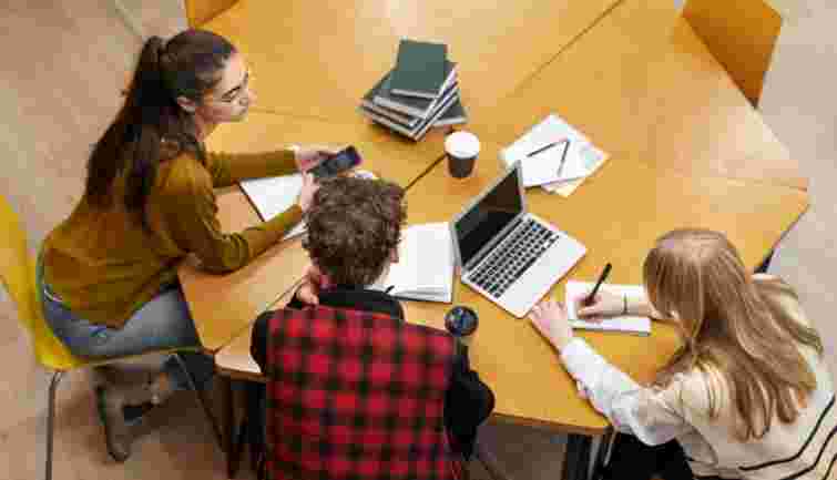 Не забудьте це зробити, щоб не втратити грант на навчання: обовʼязкові кроки для студентів