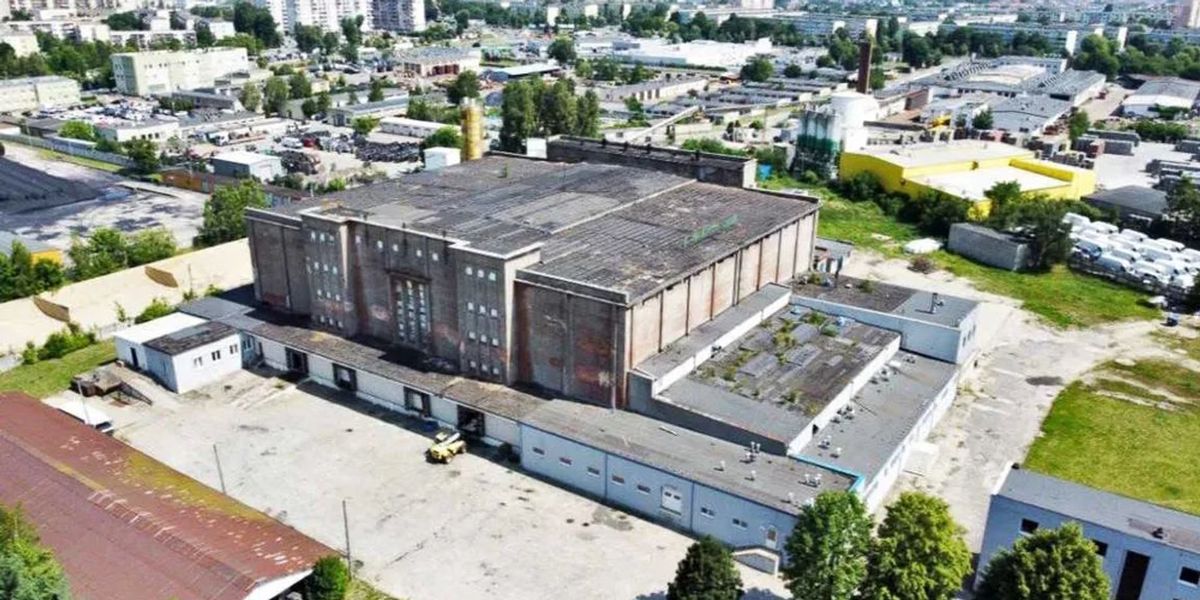 Український виробник морозива розпродує майно і землю двох заводів у Польщі