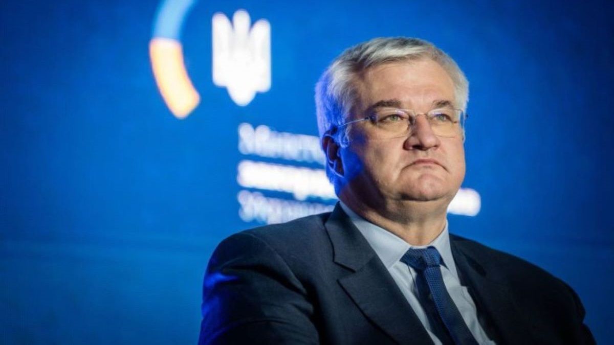 Андрій Сибіга показав маршрут угорського дрона над Україною