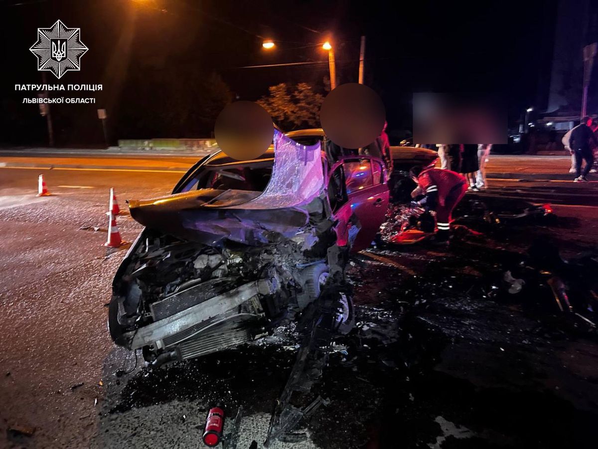 Через важку ДТП на вʼїзді у Львів обмежений рух транспорту