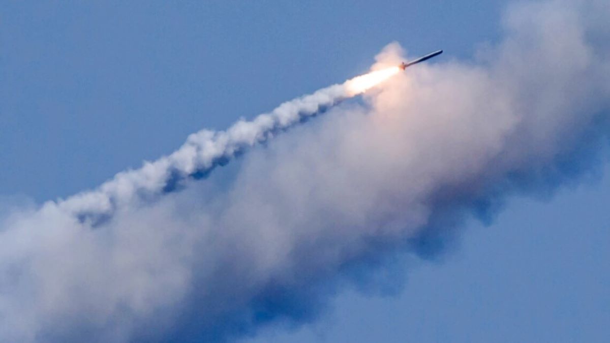 Розвідка оприлюднила імена російських командирів, причетних до ракетних ударів по Україні