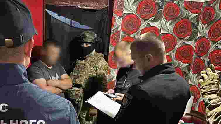 Шахраї обікрали на близько 1 млн гривень звільнених з полону військових