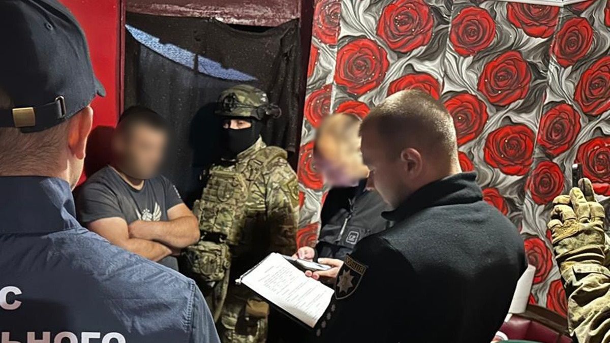 Шахраї обікрали на близько 1 млн гривень звільнених з полону військових
