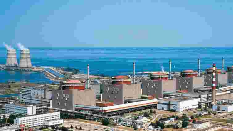 Окупована ЗАЕС сьому добу залишається без електроживлення