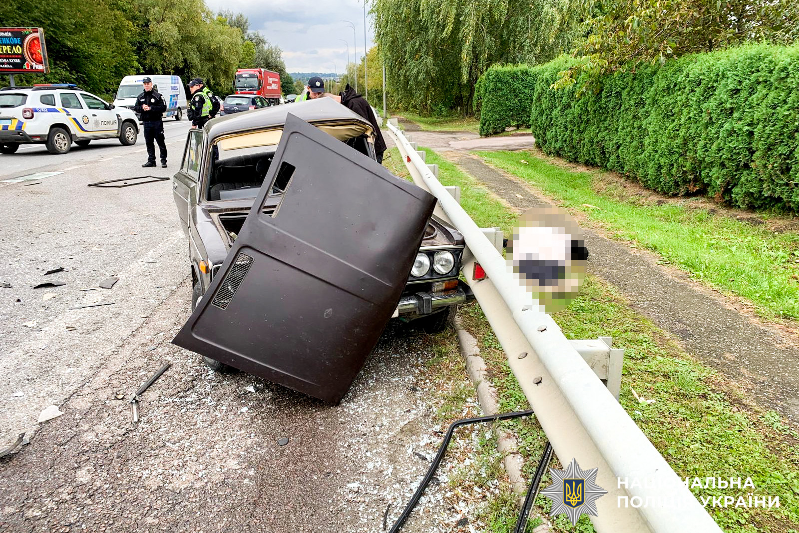 Унаслідок ДТП у Дубенському районі загинув 76-річний водій автомобіля ВАЗ (фото поліції)