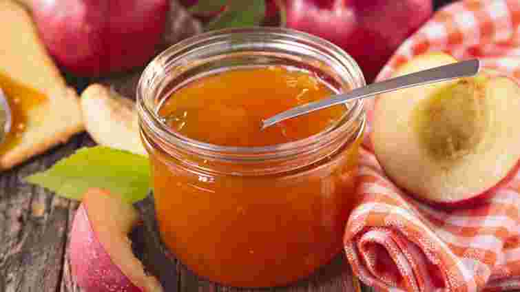 Яблучне повидло з падалиці з цукерками «Дюшес». Рецепт дня