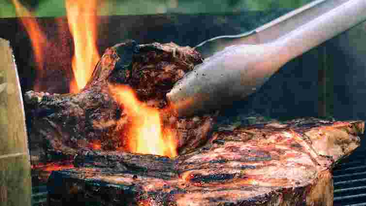 Не завжди причина в рецепті: чому м'ясо виходить жорстким і як це виправити
