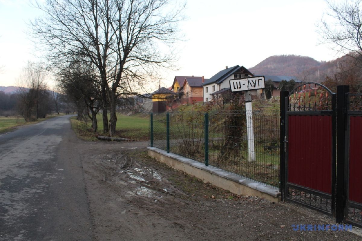 Поліція розслідує жорстоке побиття закарпатця 14-річним підлітком