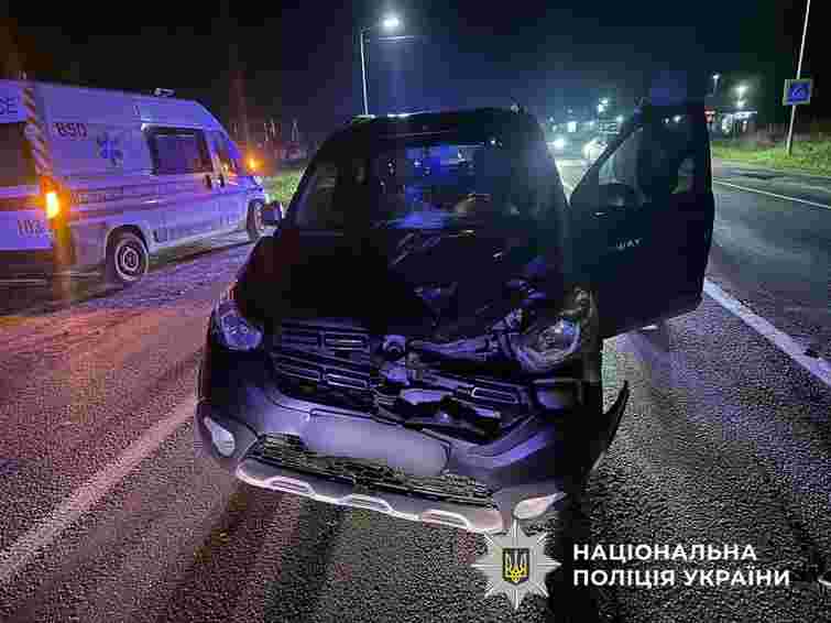 Біля Львова внаслідок наїзду автомобіля Dacia Lodgy загинула 87-річна пішохідка