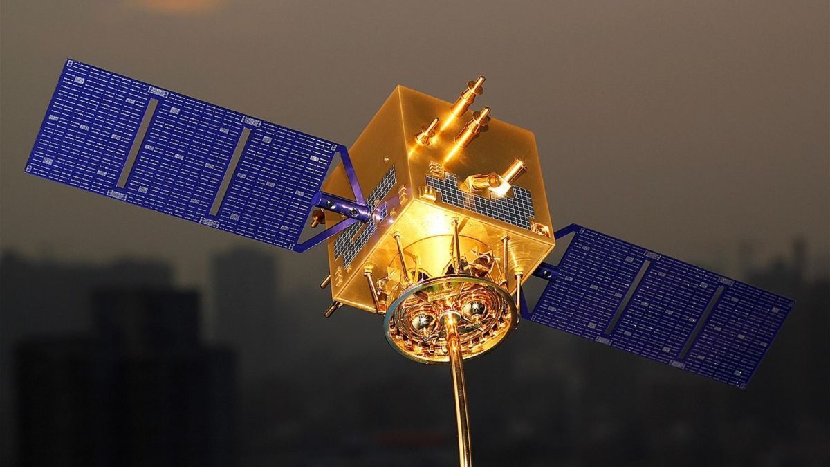 Під час нічної атаки Росії над Львівщиною пролетіли мінімум три розвідувальні супутники Китаю 