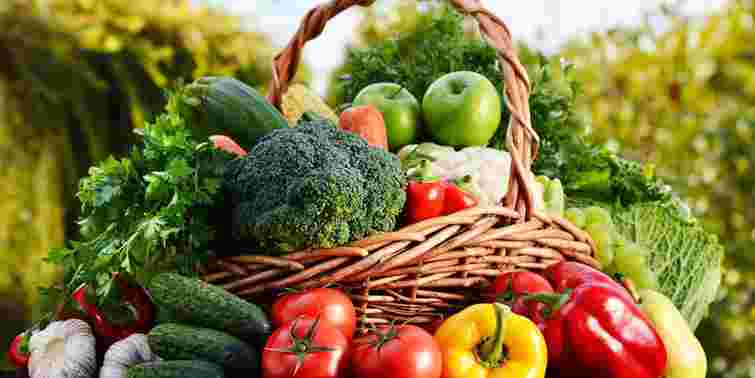 Що треба змінити в щоденному харчуванні, щоб попередити рак молочної залози
