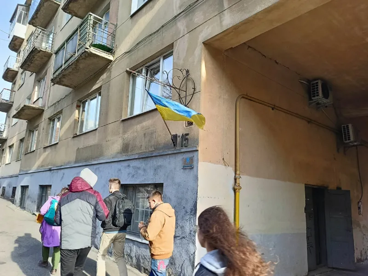 Міська рада продала закинуті приміщення на Горбачевського за майже 3 млн грн