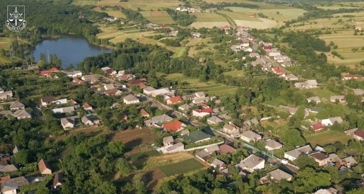 Суд не дозволив селищній раді відчужити 4 тис. га держпідприємства біля Ужгорода