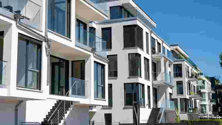 Для життя та інвестицій: що потрібно, щоб купити нерухомість за кордоном