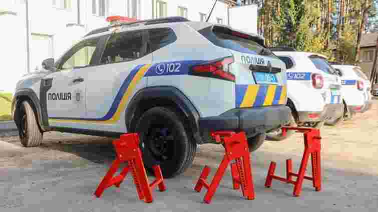 У Новояворівську автомобілі порушників паркування блокуватимуть спеціальними замками