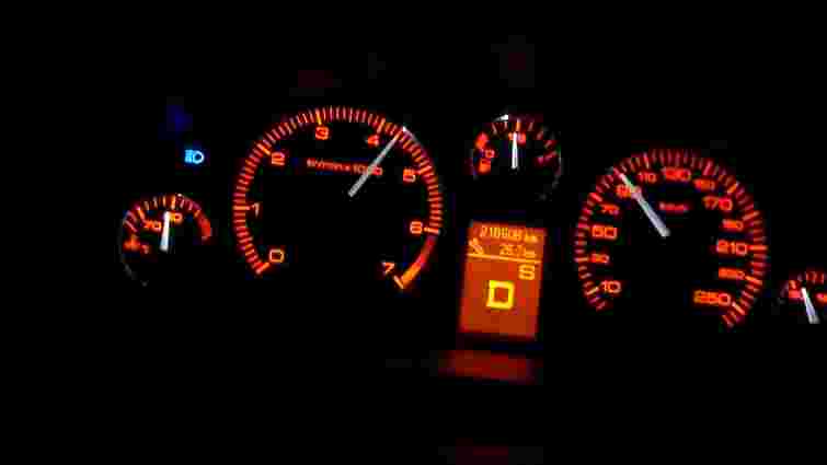 Ставимо крапку в суперечках: чи треба прогрівати дизельний двигун перед поїздкою