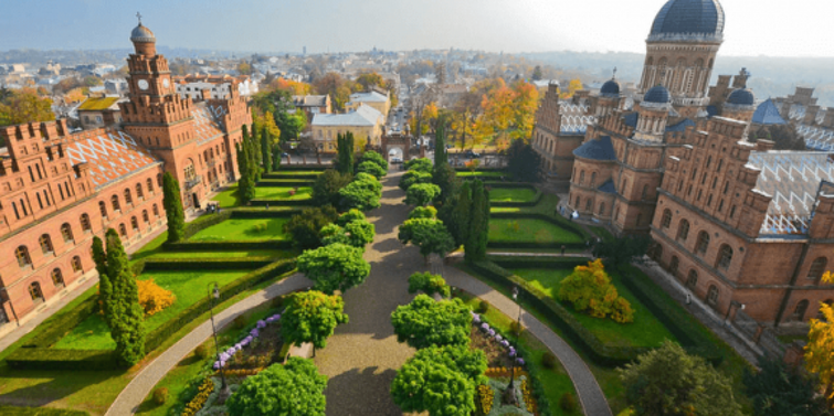 На Буковині оголосили штормове попередження через сильний вітер