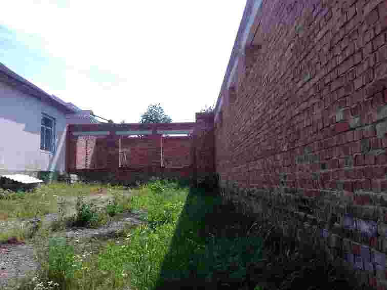 Скандального забудовника підозрюють у змові під час торгів за реконструкцію школи на Прикарпатті