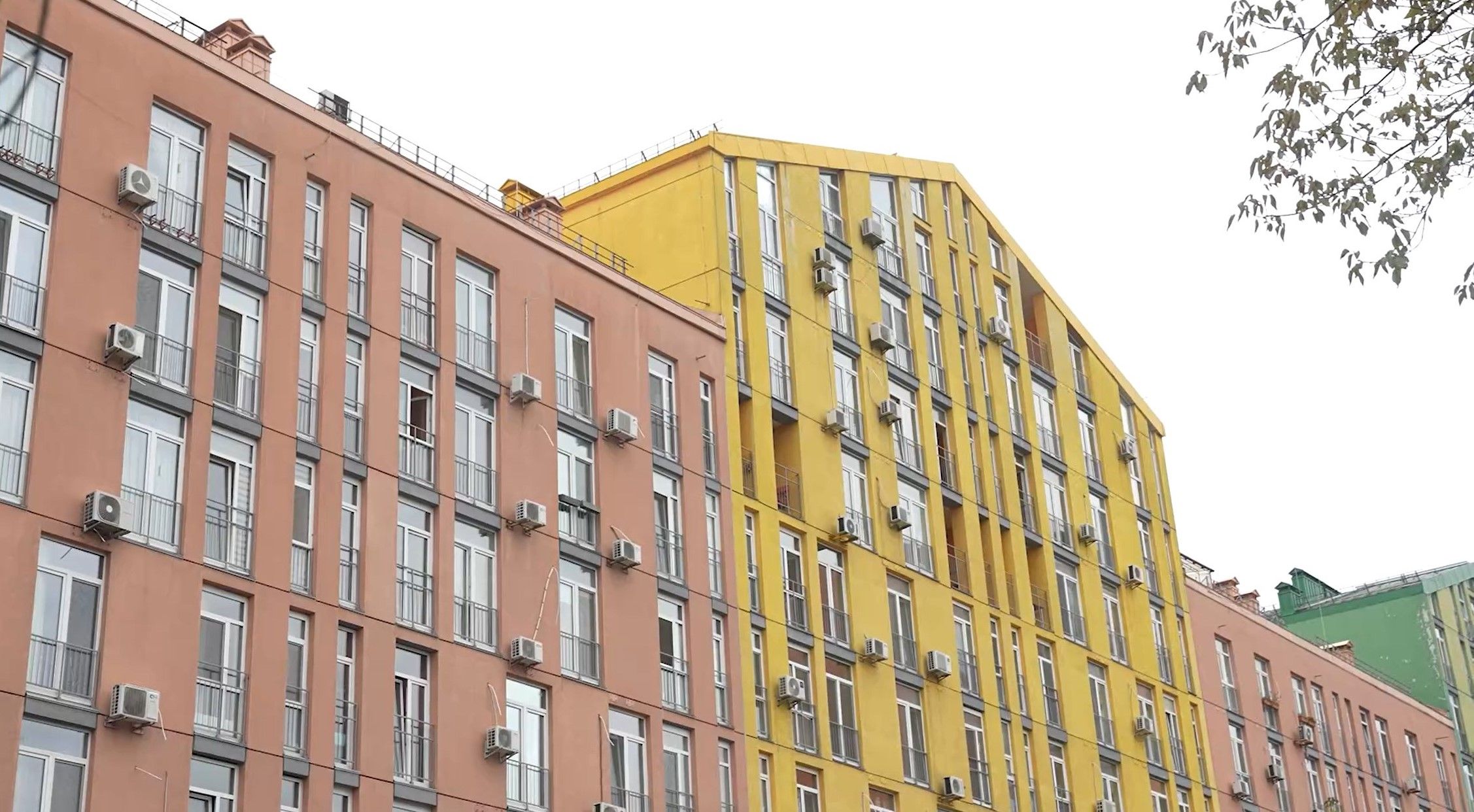 Комплекс «Комфорт Таун» у Києві, фото Bihus.Info