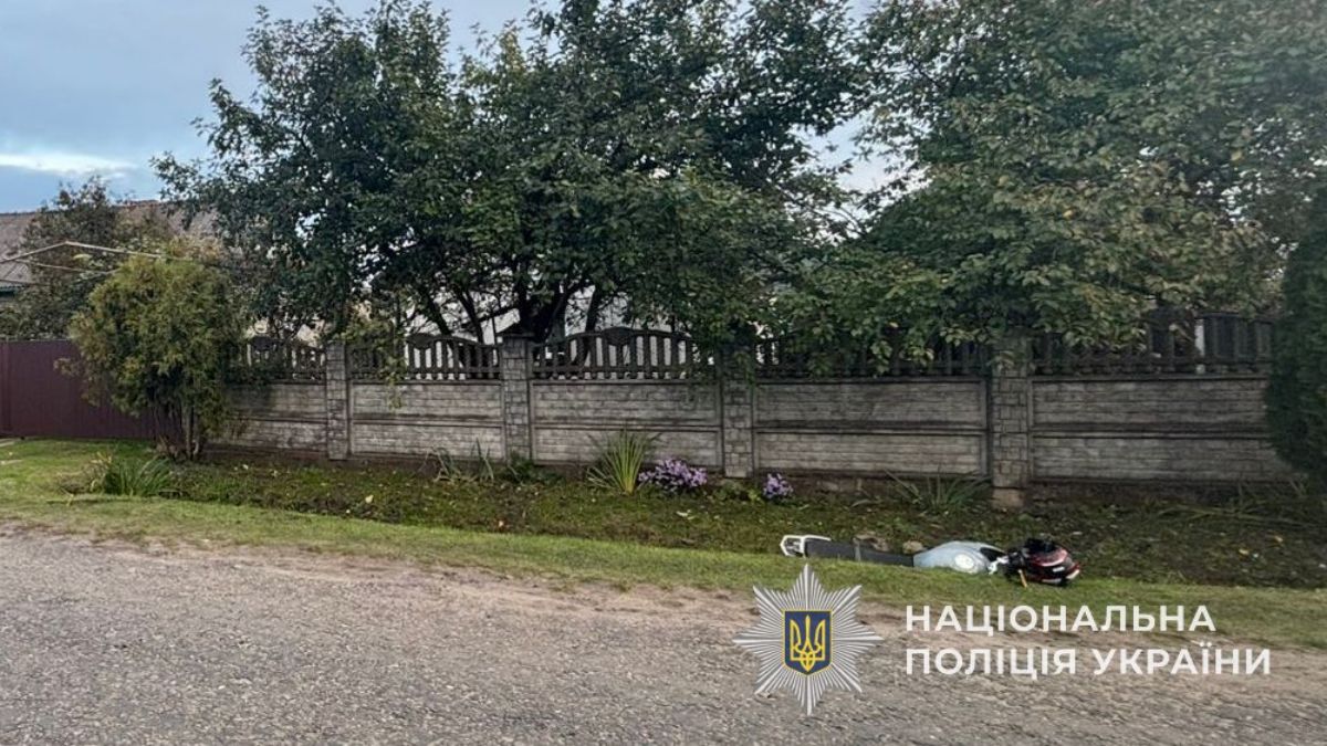 На Львівщині 13-річний підліток на скутері потрапив у ДТП з авто