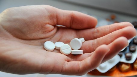 Чому антибіотики не допомагають при ГРВІ та грипі