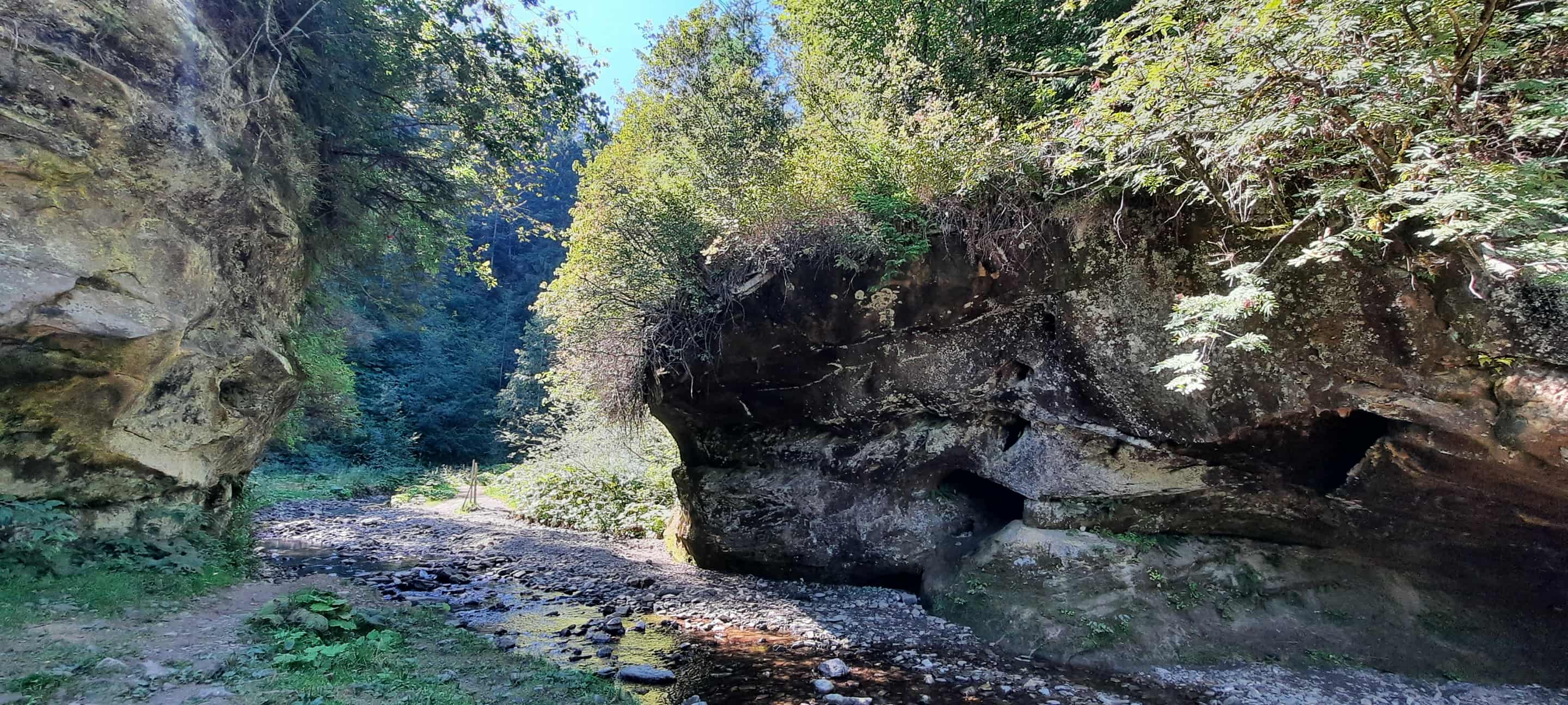 Скелі «Ворота прориву» (фото ZAXID.NET)