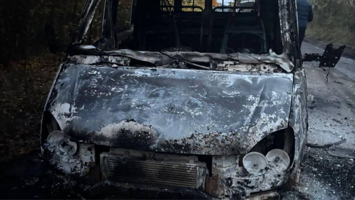 На Чернігівщині росіяни дронами атакували автомобілі бригади енергетиків, є загиблі 
