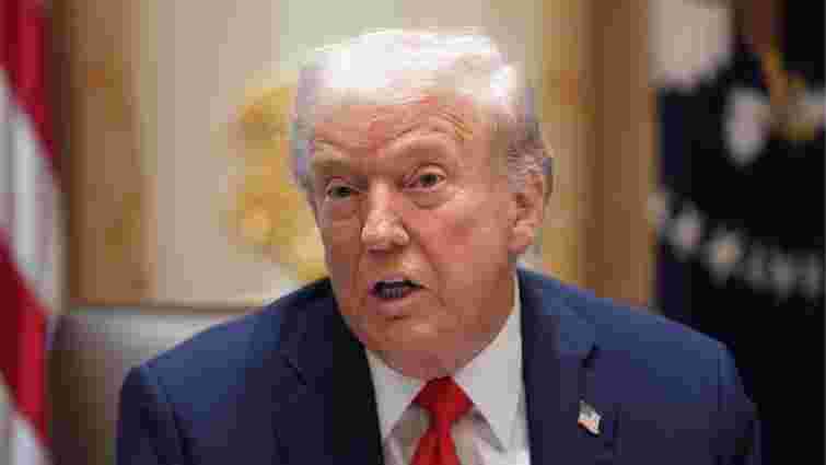 Трамп оголосив про запровадження додаткових 100% тарифів на товари з Китаю