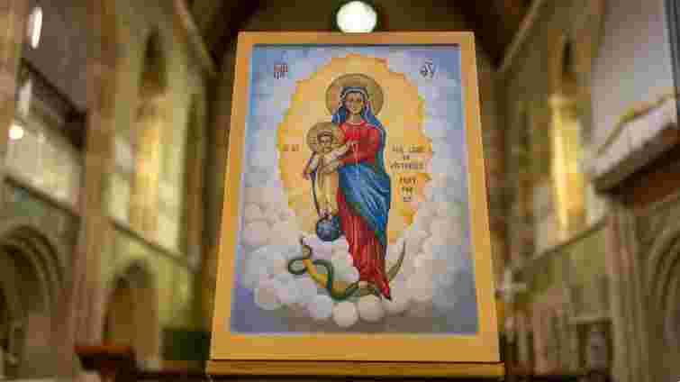 Ікону анонімного львівського митця встановили у військовому соборі Великої Британії