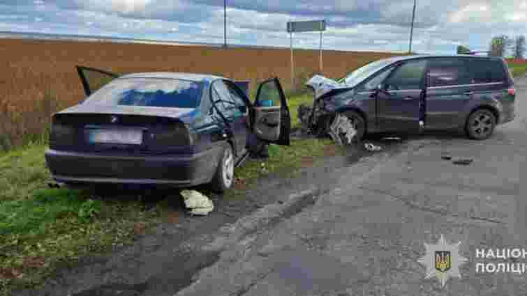 У ДТП біля Сокаля загинув пасажир легковика та травмувалися двоє водіїв