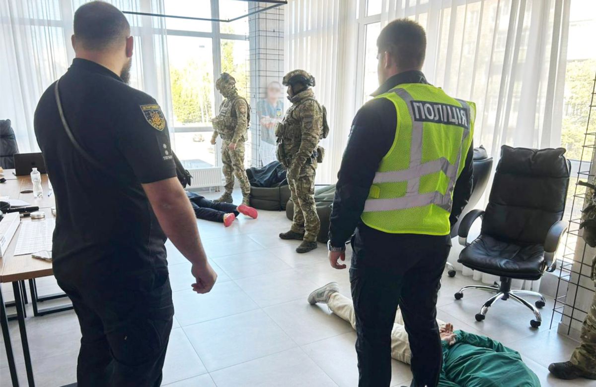Четверо мешканців Хмельницького створили власну криптовалюту та ошукали інвесторів