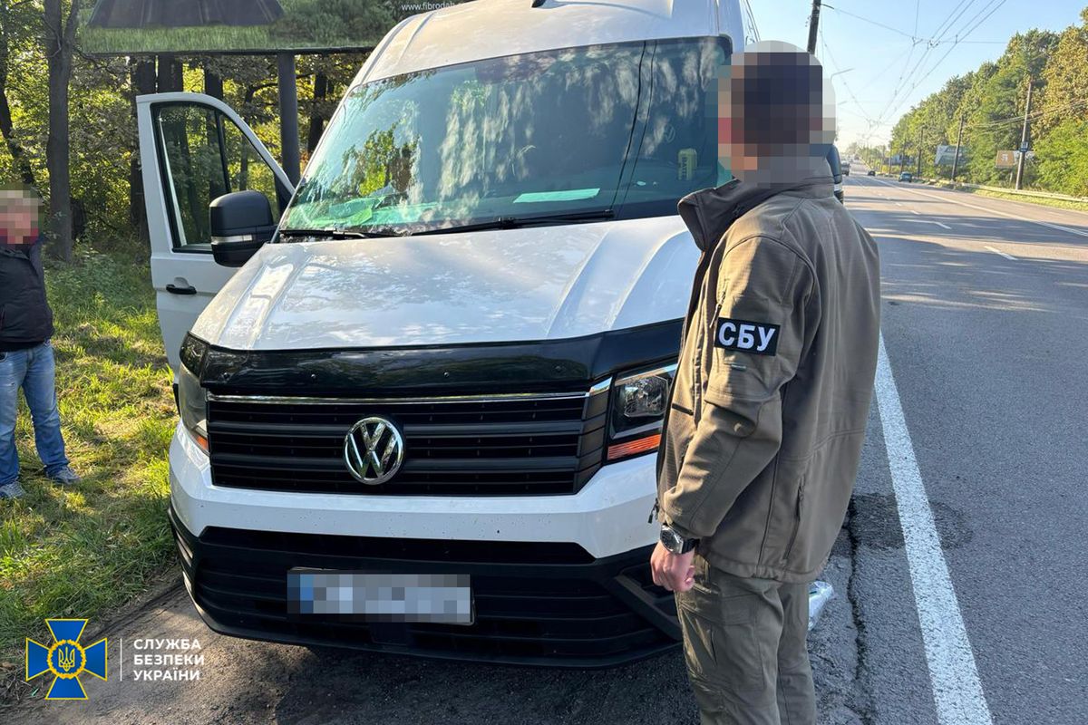 СБУ викрила міжрегіональну злочинну групу, яка за допомогою «Шляху» вивозила чоловіків в ЄС