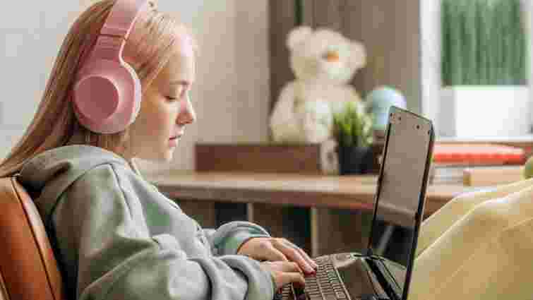 Навчання у дистанційній школі: чи отримає учень усі потрібні документи