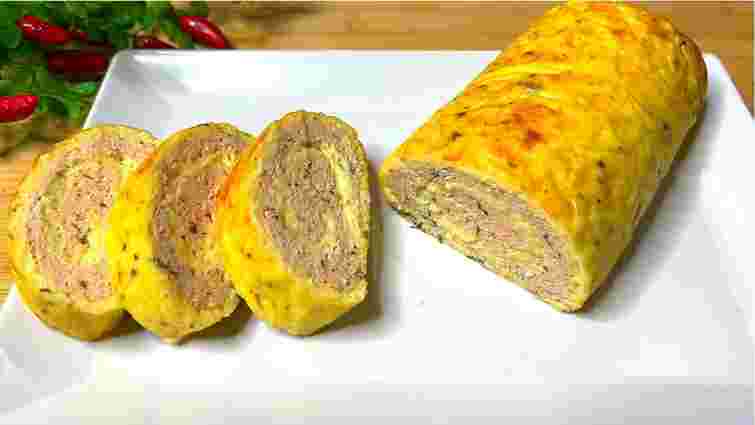 Картопляний рулет з фаршем. Рецепт дня