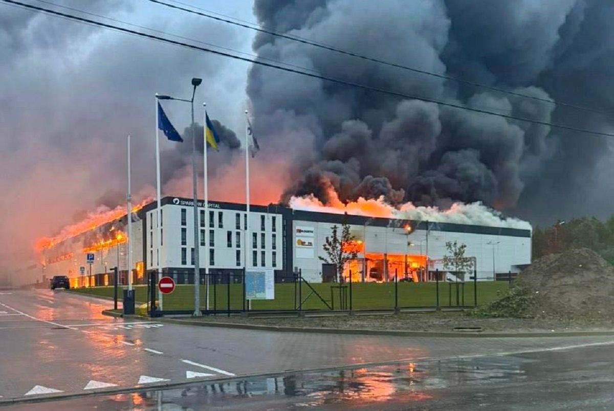 Львівські депутати хочуть заборонити міським чиновникам вести соцмережі