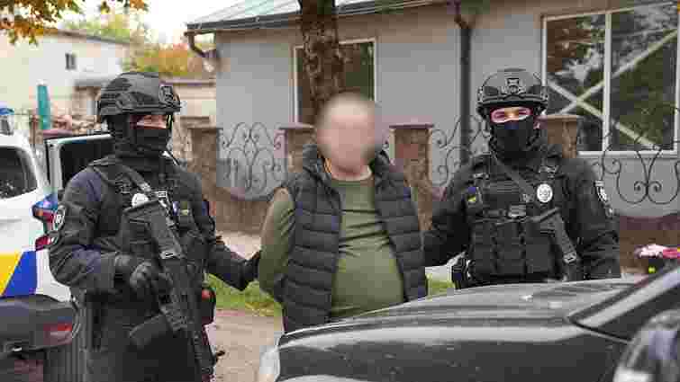 На Тернопільщині двоє чоловіків викрали військовозобов’язаного з машини ТЦК