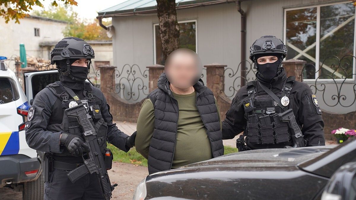 На Тернопільщині двоє чоловіків викрали військовозобов’язаного з машини ТЦК