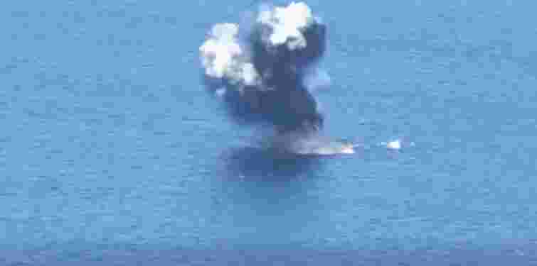 ВМС знищили російський безекіпажний катер 