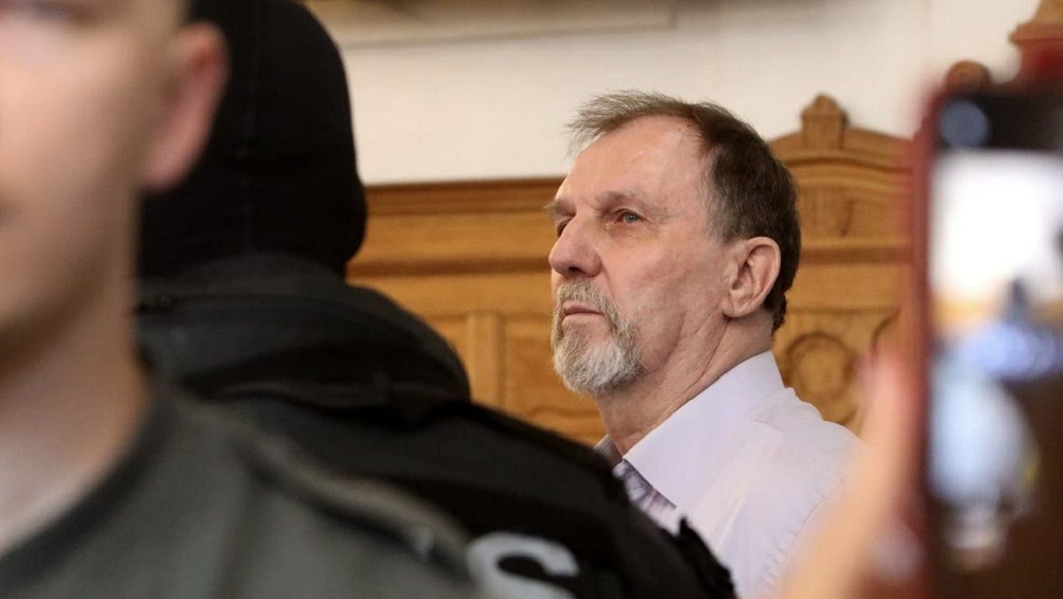 Нападника на прем'єра Словаччини Фіцо засудили до 21 року тюрми