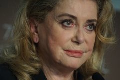 Перша леді, повія і мама: 11 незабутніх ролей Катрін Денев