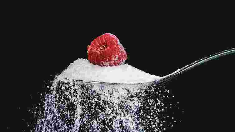 Солодко і дуже незвично: чим можна замінити цукор в десертах